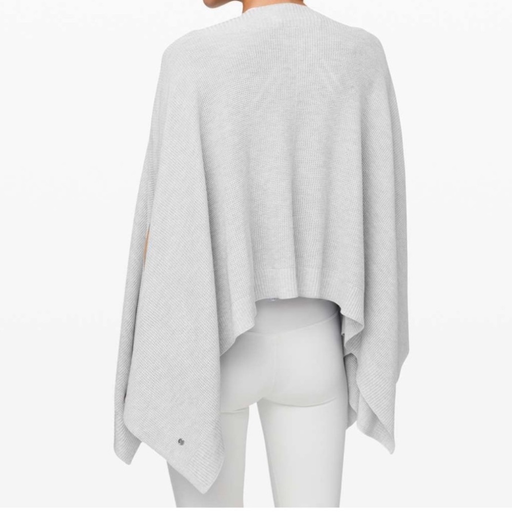 Lululemon Pullover - image 2